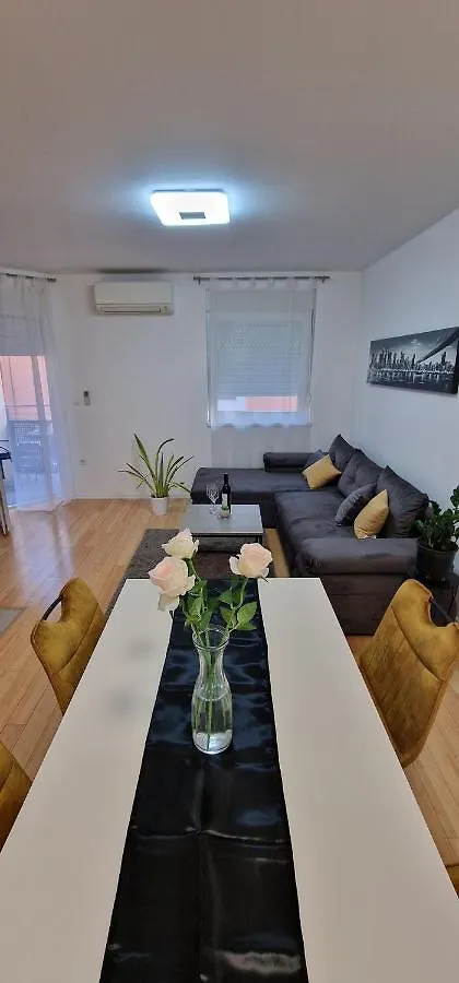 Tobys Place Pula Appartement