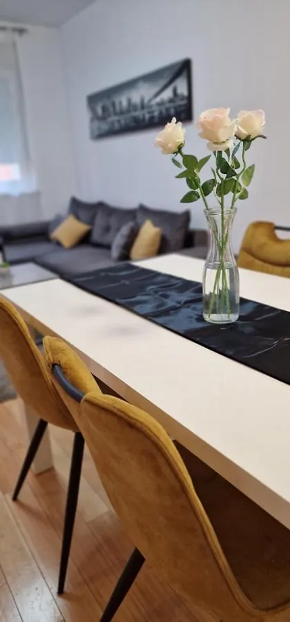Appartement Tobys Place Pula